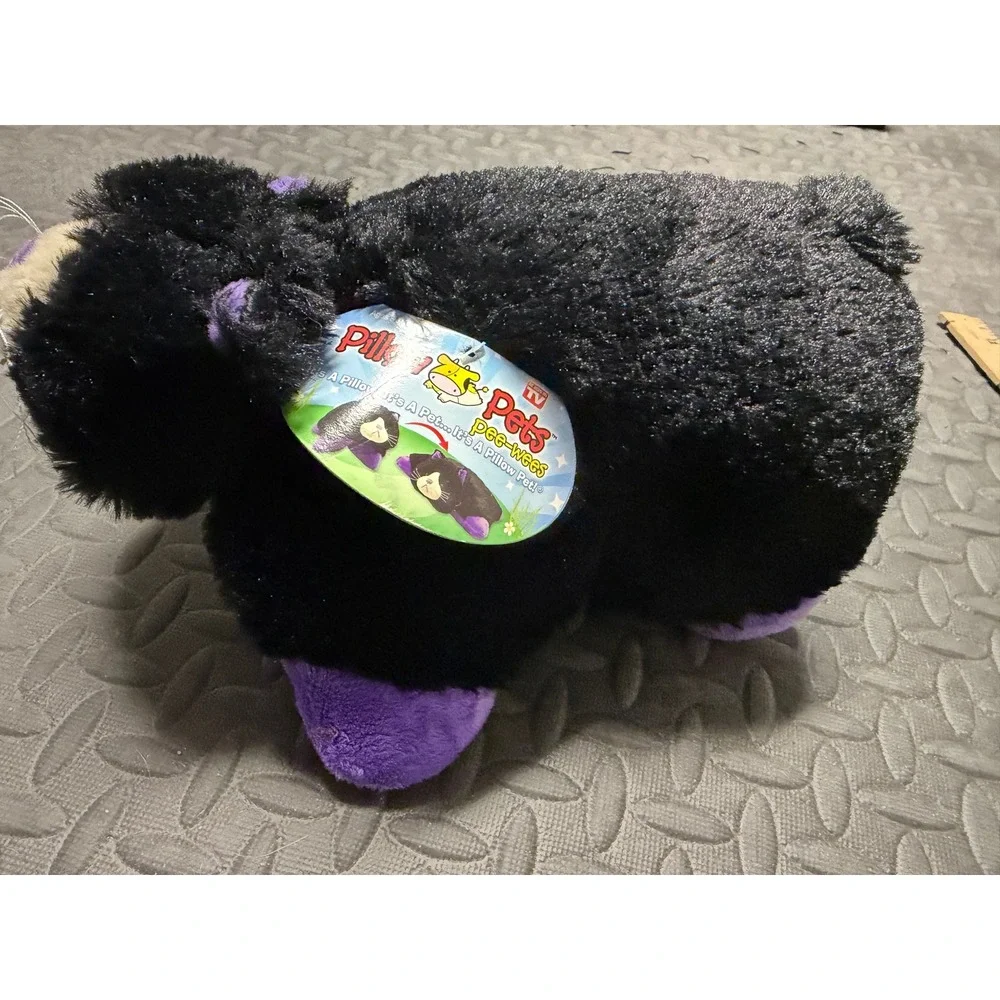 Pillow Pets Curious Cat Small 11 Inch Purple NWT PeeWee 2011 Plush Toy Halloween